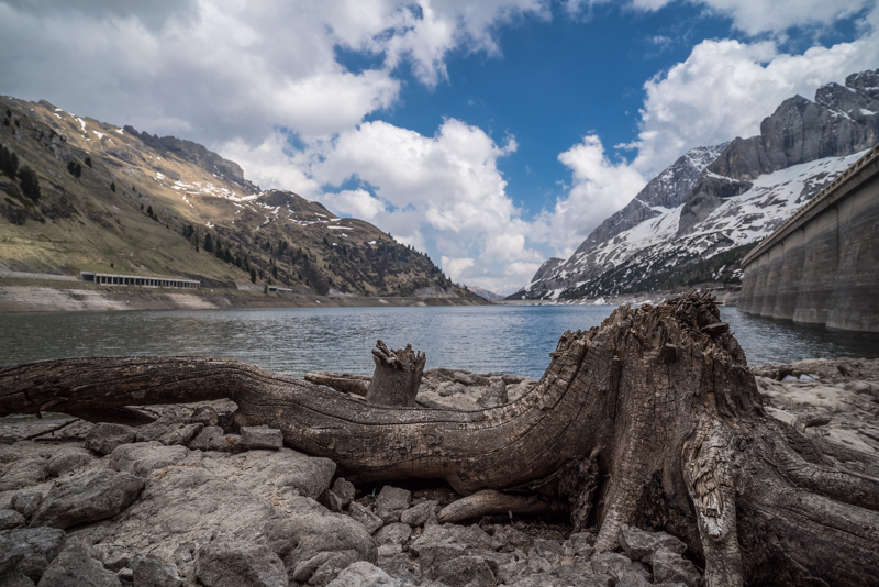 batis 18mm 2.8 sony e zeiss a7 distortion hallstatt austria lake reflection foreground cloud cloudy clouds sky