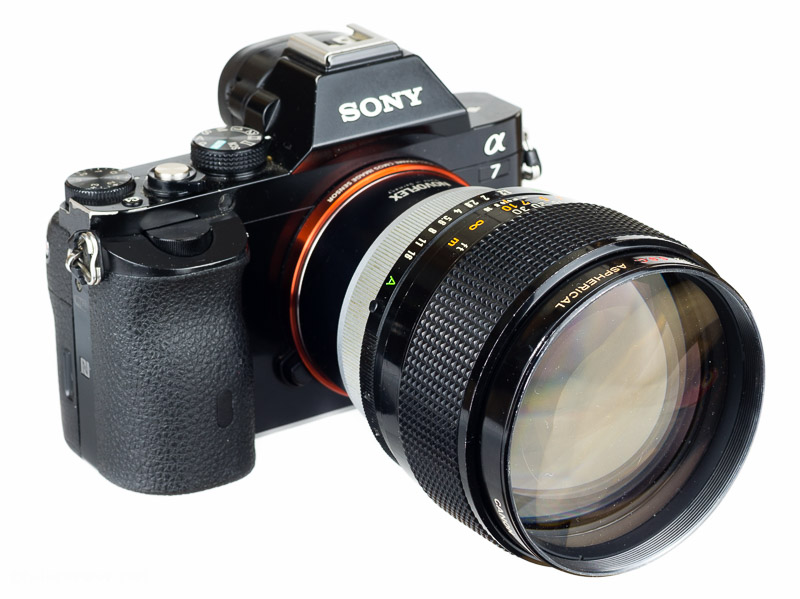 Kit Máquina Fotográfica SONY Alpha 7 III + SEL 24-105 mm (APS-C)