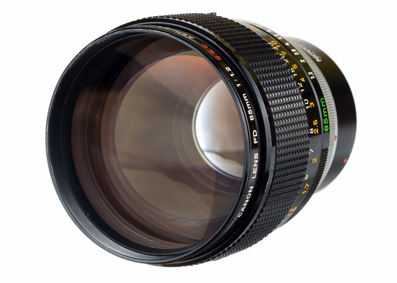 良品　CANON LENS FD 85mm 1:1.8S.S.CCANON