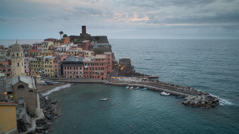 cinque terre italy vernazza blue hour spot