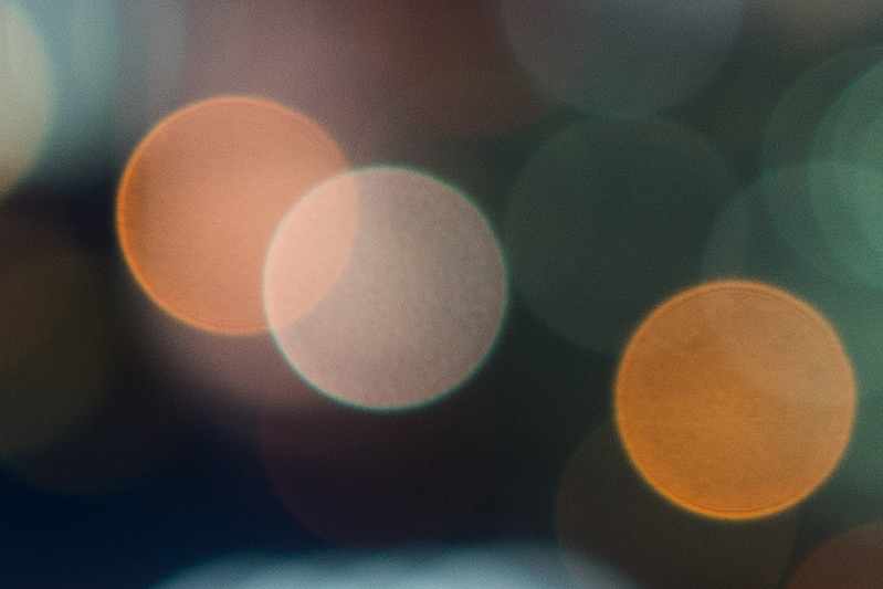 zeiss distagon 35mm 1.5 zm t* adapter leica m a7rII a7r a7s a7 sony review bokeh comparison light circle outlining