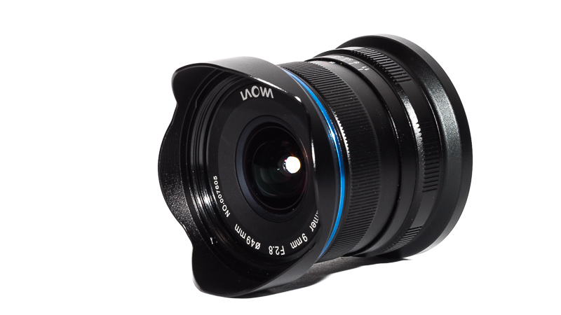 laowa 9mm 2.8 aps-c review ultra wide angle crop fuji x a6000 a6300 a6500 sharpness resolution contrast distortion