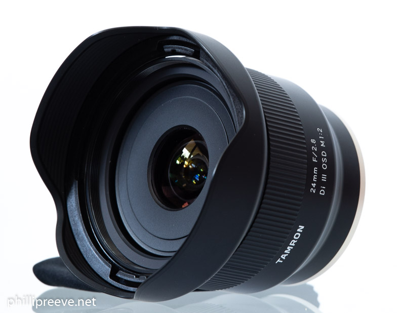 格安低価TAMRON 24mm F 2.8 Di III OSD M ​​1：2 レンズ レンズ(ズーム)