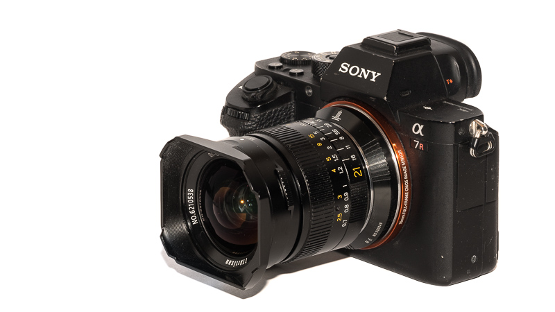 sony 21mm lens