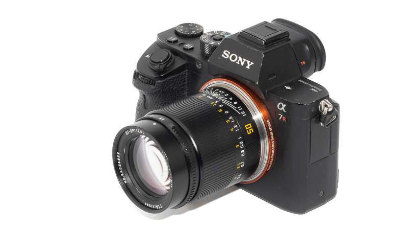 sony e mount lens 50mm 1.4