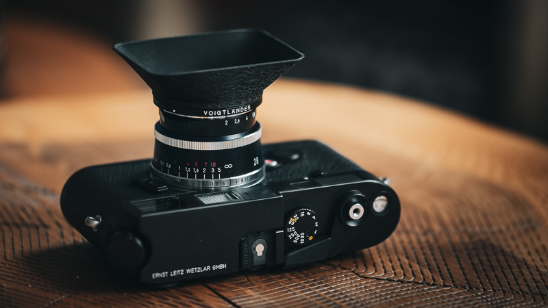 voigtländer vm ultron 28mm 2.0 type i ii leica m 24mp 42mp review resolution contrast bokeh vignetting coma sony a7rii a7riii a7riv
