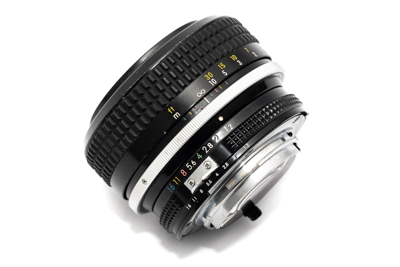 Review: Nikon Nikkor 55mm 1.2 Ai - The first f/1.2 F-mount lens 