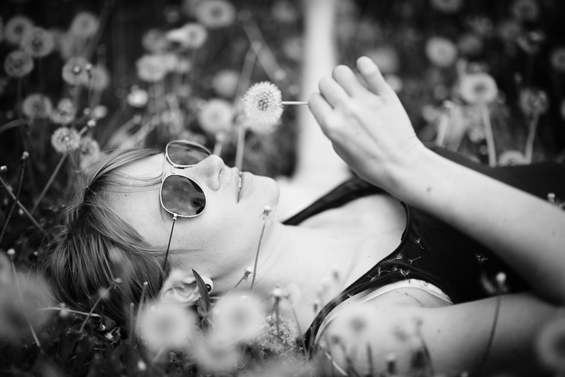 nikon nikkor af-s 85mm 1.4g n gold ring portrait review contrast resolution famous 42mp 61mp bokeh vignetting coma aspherical sony a7rII z7 z8 z9 z6 zf