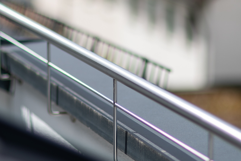 review canon ef 85mm 1.2 l usm II mark 2 mk2 mkii 1.2l lens contrast resolution m10 42mp 24mp 61mp m6 analogue contrast bokeh vignetting