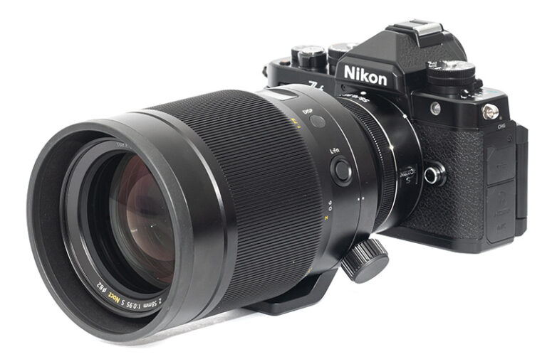 Etui Rigide Nikon CL-34A – Pour Objectifs PC, Noct, 50mm F/1.2 Et F/1.4