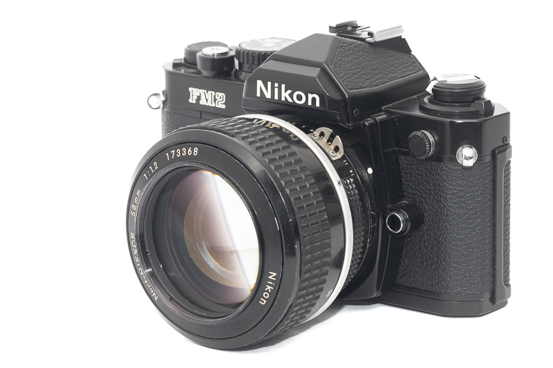 nikon 58mm 1.2 ai ai-s f/1.2 noct fast 1977 reportage press review 42mp sony nikon z 61mp z6 z7 z8 z9 a7riv a7rv contrast sharpness bokeh vignetting portrait coma