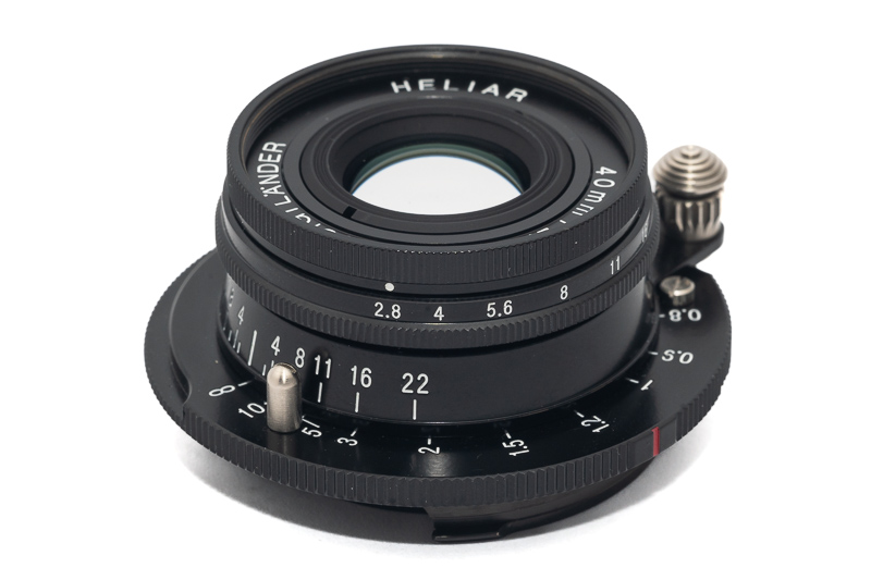 voigtländer 40mm 2.8 heliar leica review contrast sharpness vignetting 24mp m10 42mp m11 resolution cosina