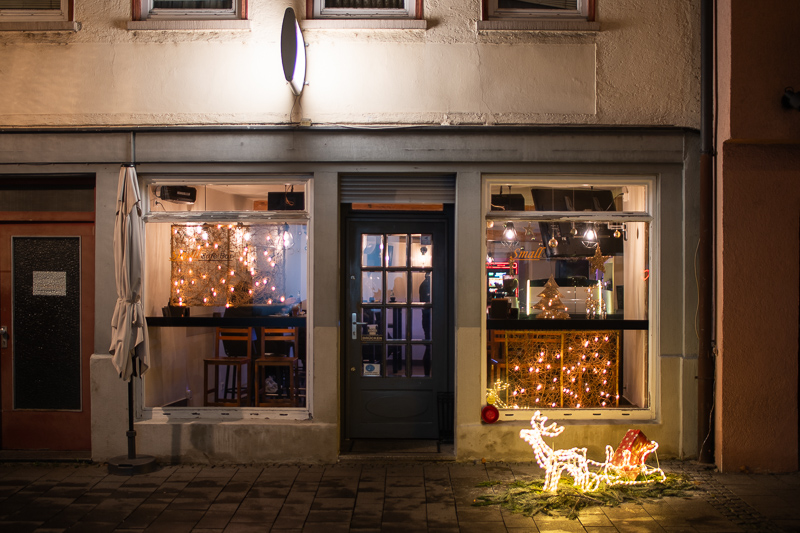 samyang 35mm 1.2 xp premium mf canon ef sony a7r 42mp review sharpness bokeh coma vignetting contrast a7riii a7riv a7rv z6 z7 z8 z9 zf z7ii z6iii