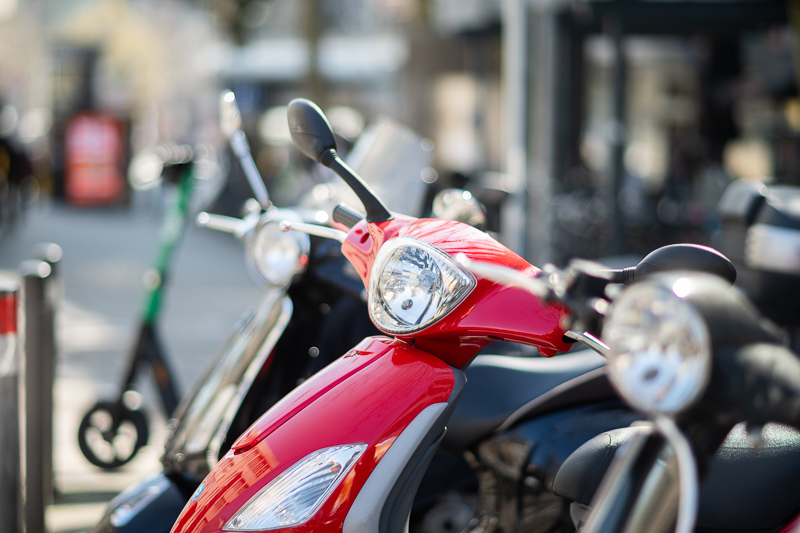 nikon 105mm 1.8 ai ai-s f/1.8 tele fast 1981 1980 reportage press review 42mp sony nikon z 61mp z6 z7 z8 z9 a7riv a7rv contrast sharpness bokeh vignetting