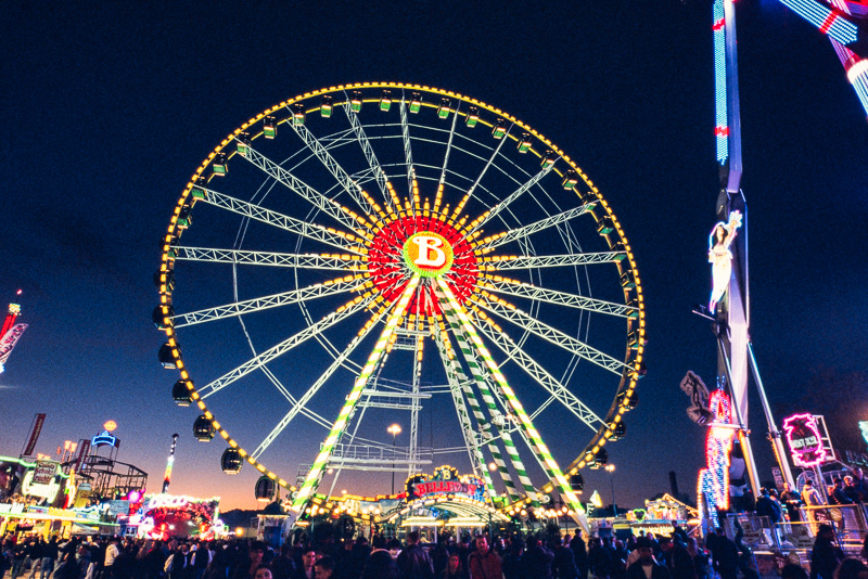 fuji fujifilm fujichrome slide film provia 400f wasen wiesen kirmes frühlingsfest review nikon f analogue film hamburg germany f80 nikon af-s 20mm 1.8G