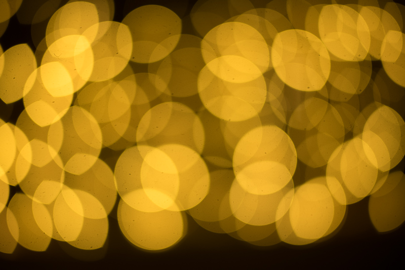 Bokeh balls Nonikkor 50/1.2 @1.2