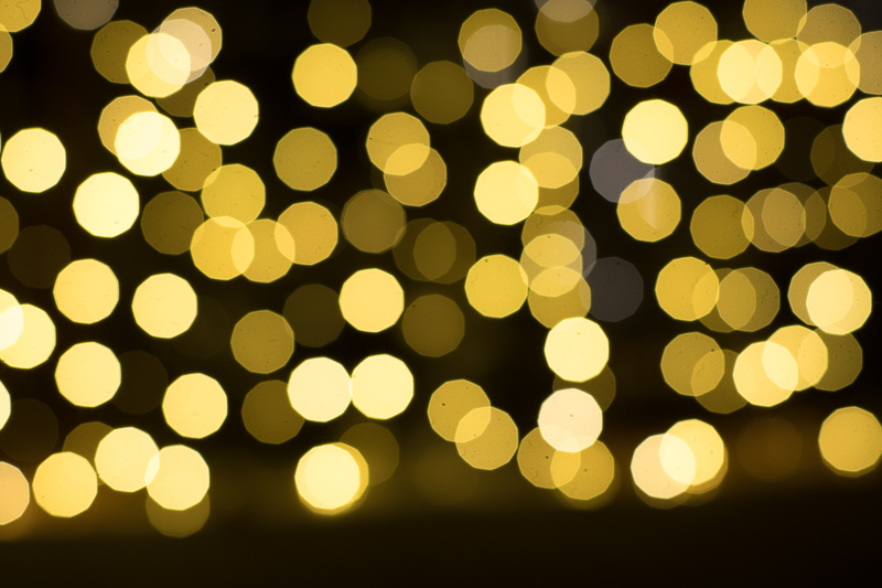 Bokeh balls Nonikkor 50/1.2 @5.6