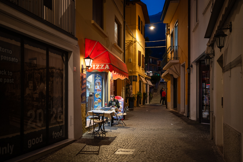 sigma 24-35mm 2.0 art dg hsm sony 42mp a7rii a7riv a7riii a1 a9iii a7rv review resolution sharpness contrast bokeh vignetting coma nikon z6 z7 z8 z9 z7ii z6iii zf