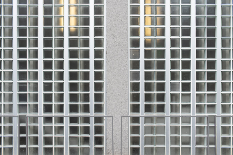 review canon ef 50mm 1.0 l usm 1.0l world's fastest AF autofocus lens contrast resolution 42mp 24mp 61mp analogue contrast bokeh vignetting