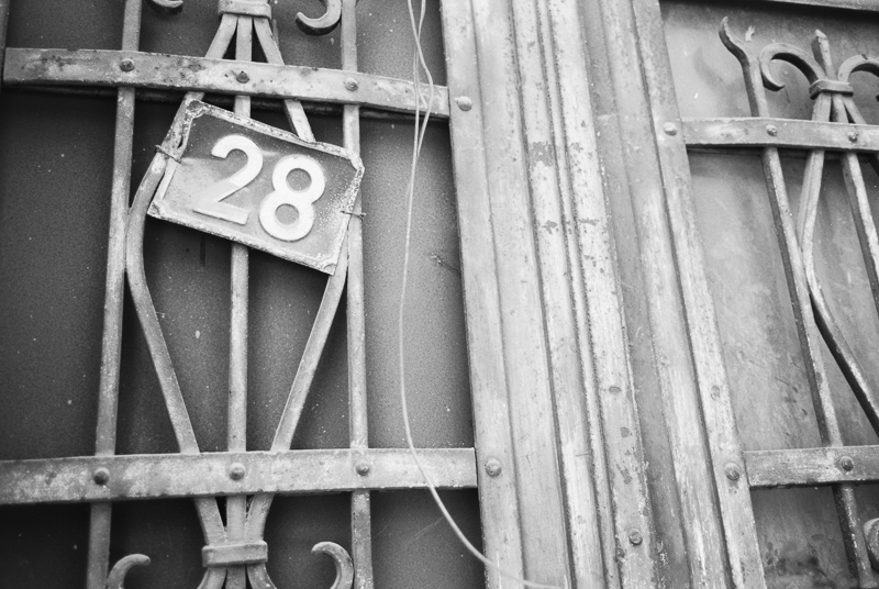 fuji fujifilm neopan acros 100 2 II expired black white bw sw schwarz weiss weiß nikon 35ti