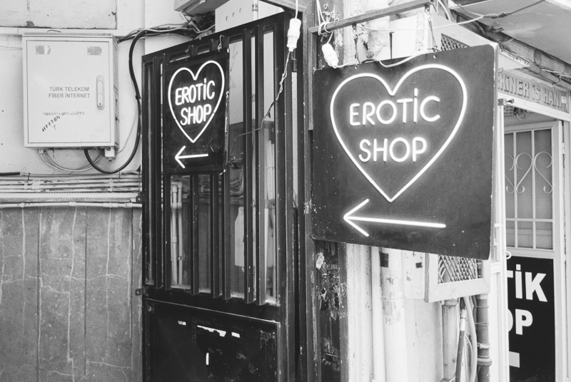 fuji fujifilm neopan acros 100 2 II expired black white bw sw schwarz weiss weiß nikon 35ti