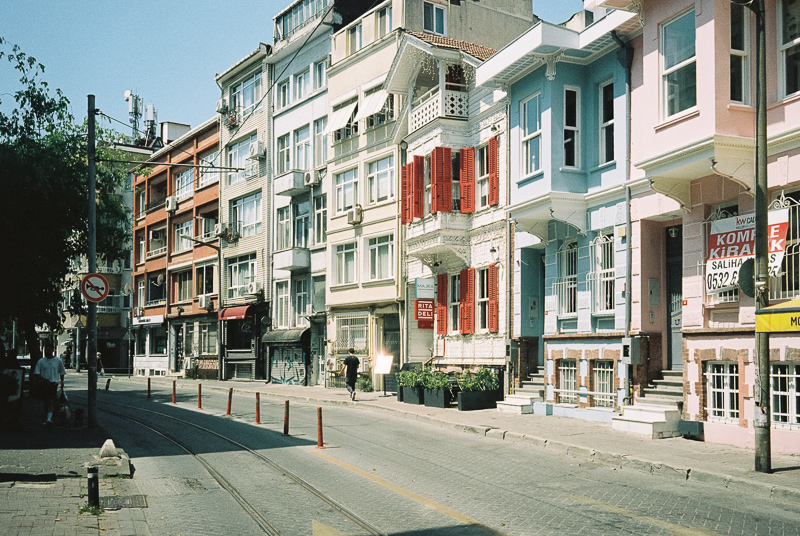 kodak portra 160 nc analogue nikon 35ti ti compact point and shoot istanbul