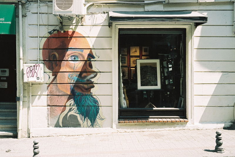 kodak portra 160 nc analogue nikon 35ti ti compact point and shoot istanbul