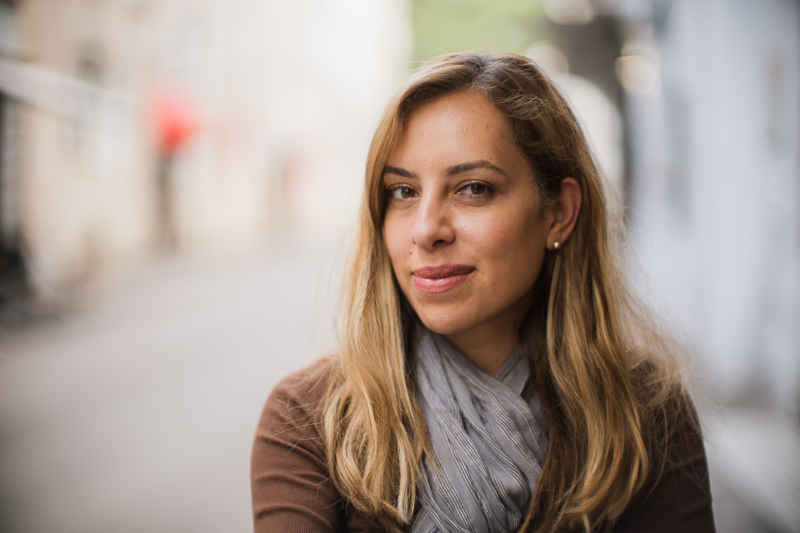 review canon ef 50mm 1.0 l usm 1.0l world's fastest AF autofocus lens contrast resolution 42mp 24mp 61mp analogue contrast bokeh vignetting