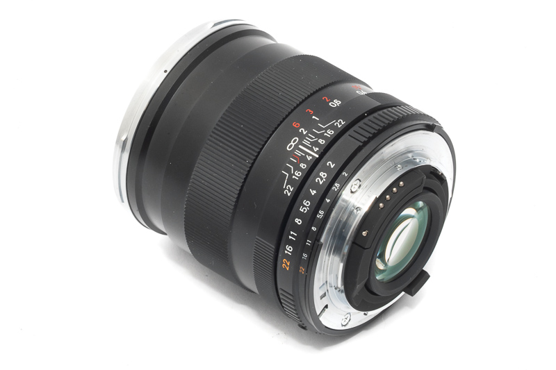 zeiss 28mm 2.0 milvus classic t* germany german high resolution bokeh portrait sharpness resolution lateral ca chromatic aberration aberrations zf z6 z6iii z8 z9 z7 z7ii z6ii 24mp 42mp 61mp zf.2 ze