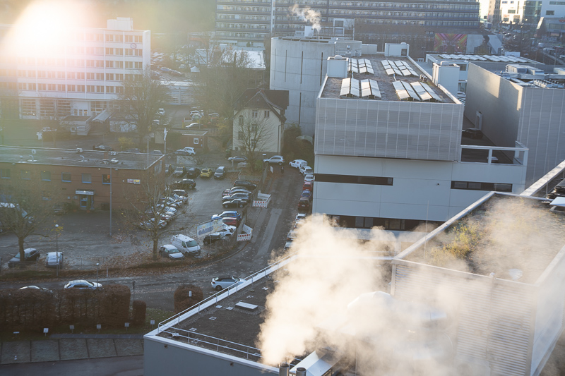 omnar bertele sonnar flb review leica m10 m11 m9 42mp 24mp cinematic contrast sharpness rendering bokeh 50mm 2.0 film analogue focus shift skyllaney