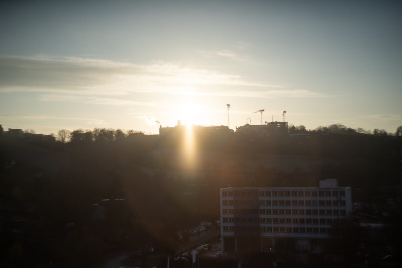 omnar bertele sonnar flb review leica m10 m11 m9 42mp 24mp cinematic contrast sharpness rendering bokeh 50mm 2.0 film analogue focus shift skyllaney