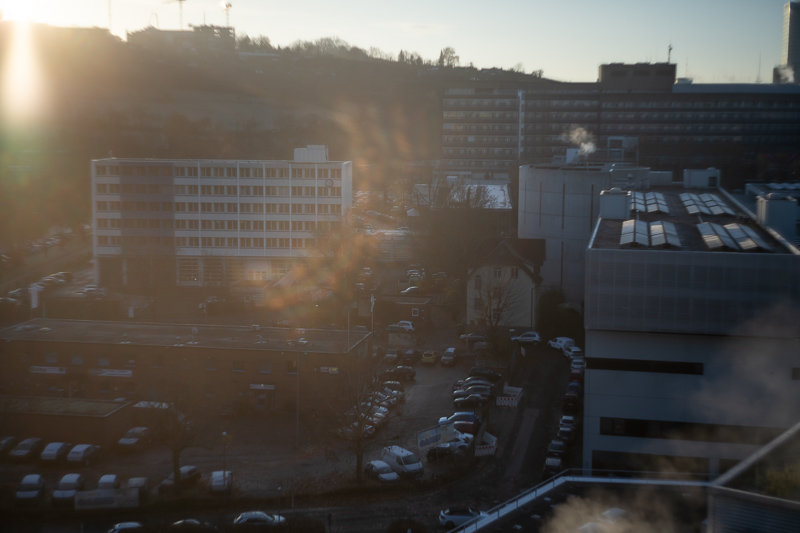 omnar bertele sonnar flb review leica m10 m11 m9 42mp 24mp cinematic contrast sharpness rendering bokeh 50mm 2.0 film analogue focus shift skyllaney