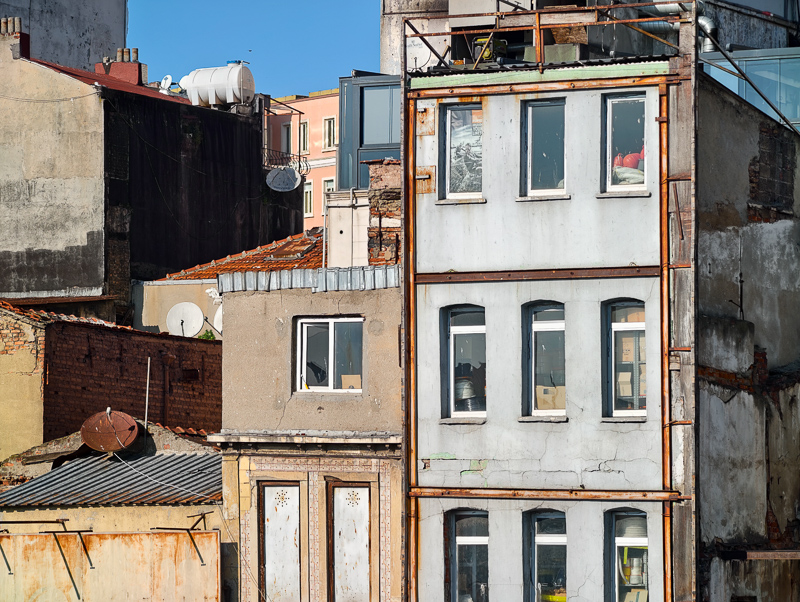 vivo x200 ultra review bokeh sharpness contrast vignetting comparison 50mp 200mp EXTENDER zeiss 2.35x 2,35 200mm