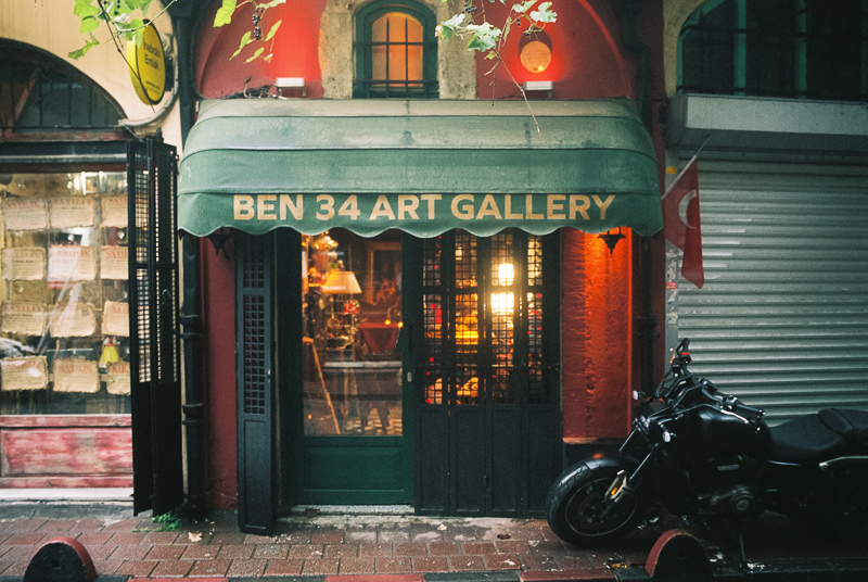 thypoch simera 28mm 1.4 fast wide angle leica m10 m11 m9 m8 m10r review 42mp 24mp 61mp contrast sharpness bokeh vignetting