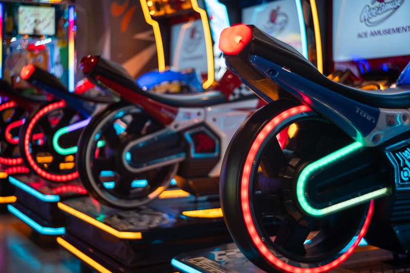 omnar bertele sonnar flb review leica m10 m11 m9 42mp 24mp cinematic contrast sharpness rendering bokeh 50mm 2.0 film analogue focus shift skyllaney