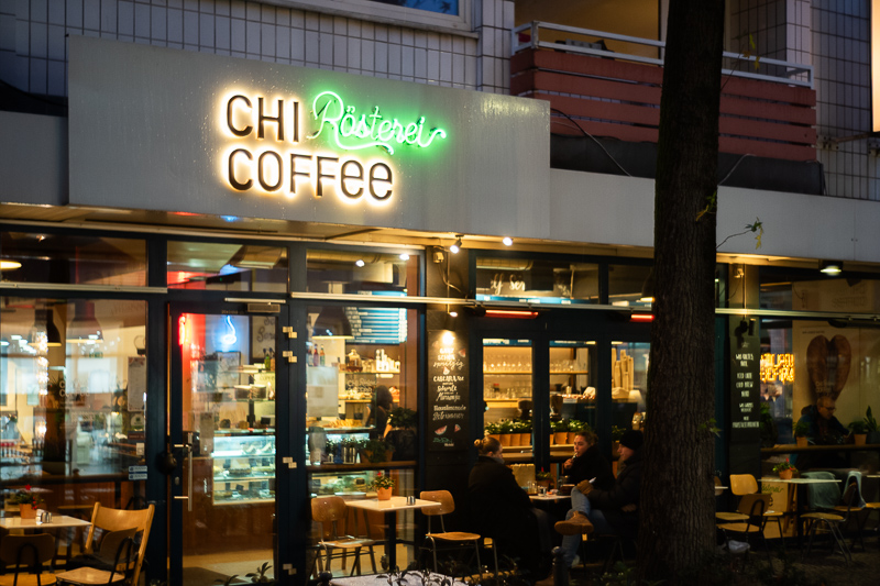 omnar bertele sonnar flb review leica m10 m11 m9 42mp 24mp cinematic contrast sharpness rendering bokeh 50mm 2.0 film analogue focus shift skyllaney