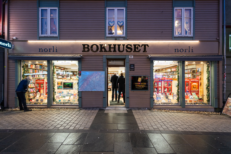 sigma 17mm 4.0 dg dn c contemporarly e fe l small review sharpness contrast bokeh coma vignetting 42mp 63mp sony a7 a7rii a7iii a7riv a7rv a7iv a1 a9 a9ii