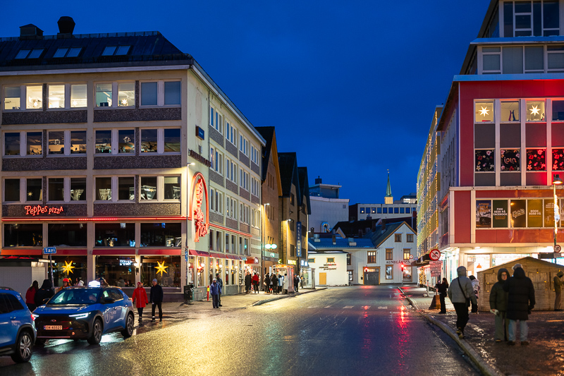 songraw 50mm 1.2 moonlit sony fe gm fullframe fastest lens contrast resolution 33mp 42mp 61mp sharpness vignetting a7riv a7rv a9 bokeh portrait z6 z7 z8 z9 zf z6iii nikon