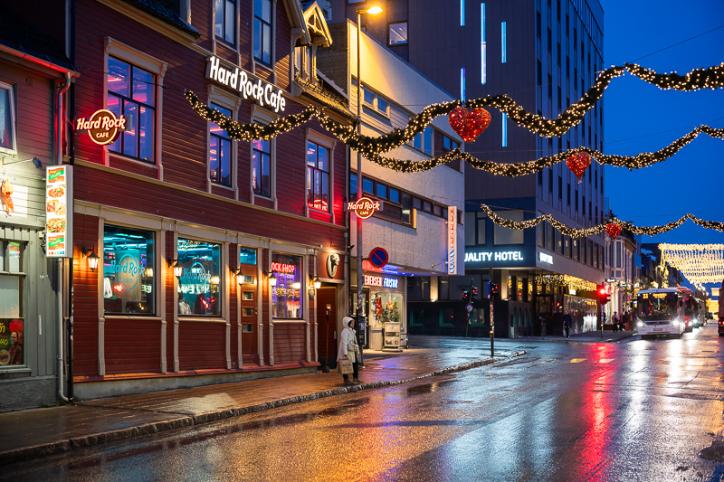 songraw 50mm 1.2 moonlit sony fe gm fullframe fastest lens contrast resolution 33mp 42mp 61mp sharpness vignetting a7riv a7rv a9 bokeh portrait z6 z7 z8 z9 zf z6iii nikon
