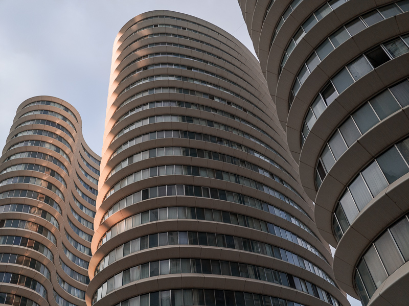 vivo x200 ultra review bokeh sharpness contrast vignetting comparison 50mp 200mp