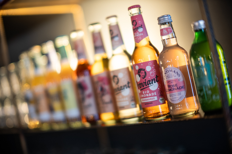 review DJ DJO DJ-optical optical china leica m 50mm 1.0 f/1.0 1,0 f/1,0 lens contrast resolution m11 m10 42mp 24mp 61mp m6 analogue contrast bokeh vignetting