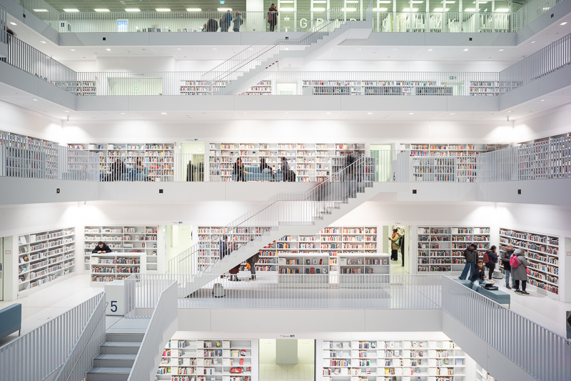 thypoch ksana epoch 73 coating 21mm 3.5 compact leica m10 m11 m9 m8 m10r review 42mp 24mp 61mp contrast sharpness bokeh vignetting limited