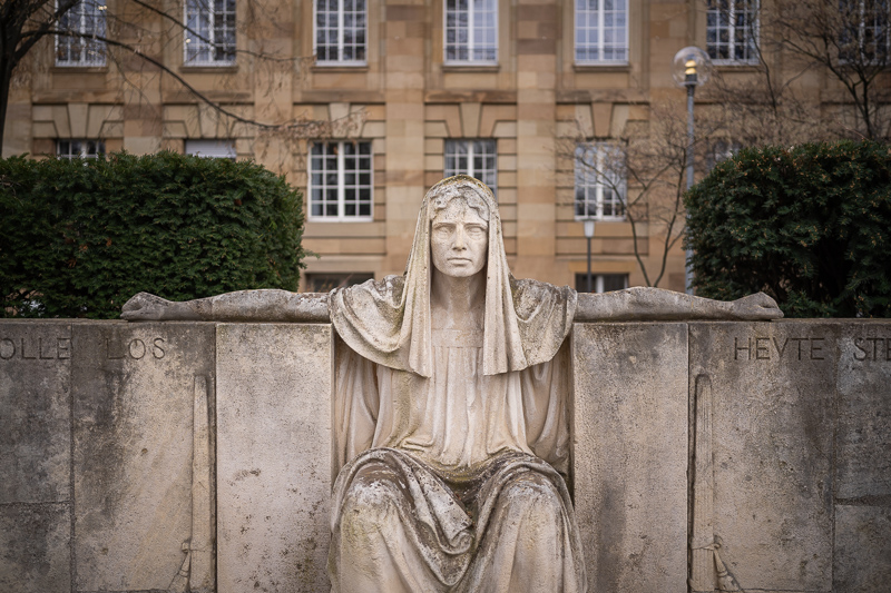 7artisans 7 artisans 40mm 2.5 fe af sony 42mp 61mp a7rii a7riv a7riii a1 a9iii a7rv review resolution sharpness contrast bokeh vignetting coma