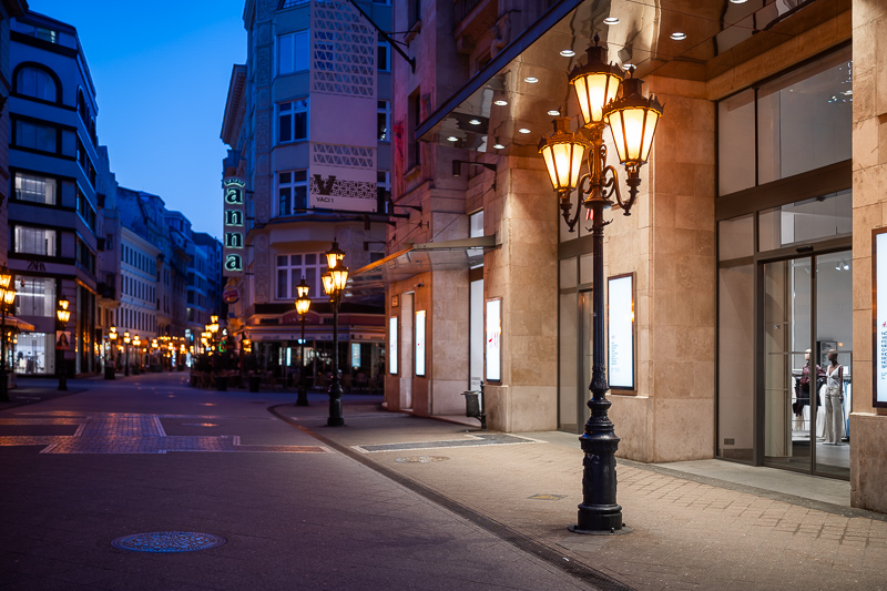 viltrox 35mm 1.2 lab fe pro af bokeh master gm sony 42mp 61mp a7rii a7riv a7riii a1 a9iii a7rv review resolution sharpness contrast bokeh vignetting coma astrophotography z6 z7 z8 z9