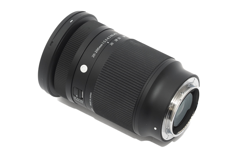 sigma 20-200mm 3.5-6.3 dg dn c contemporarly e fe l superzoom mega zoom 10x small review sharpness contrast bokeh coma vignetting 42mp 63mp sony a7 a7rii a7iii a7riv a7rv a7iv a1 a9 a9ii