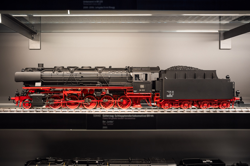 viltrox 35mm 1.8 evo apo fe af bokeh master sony 42mp 61mp a7rii a7riv a7riii a1 a9iii a7rv review resolution sharpness contrast bokeh vignetting coma z6 z7 z8 z9