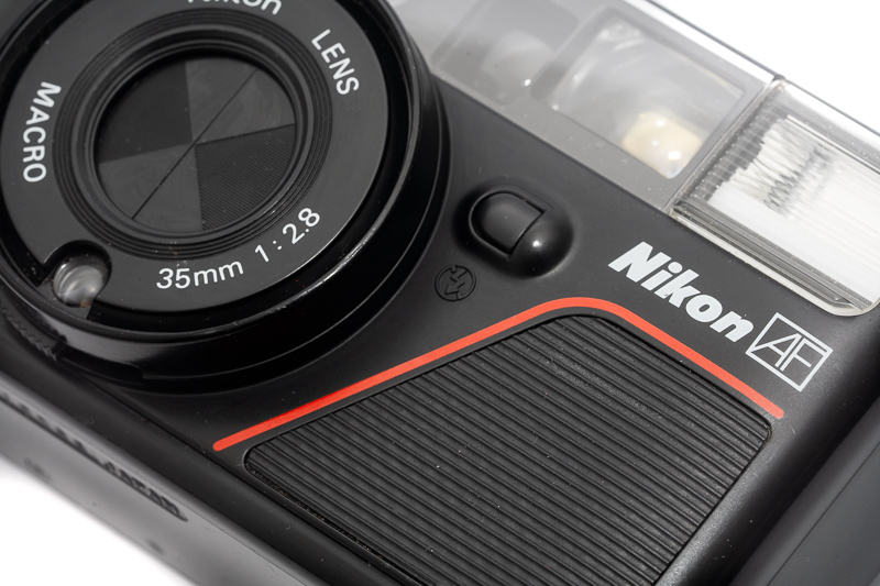 nikon af3 af 35mm 2.8 f/2.8 compact camera anlogue simple