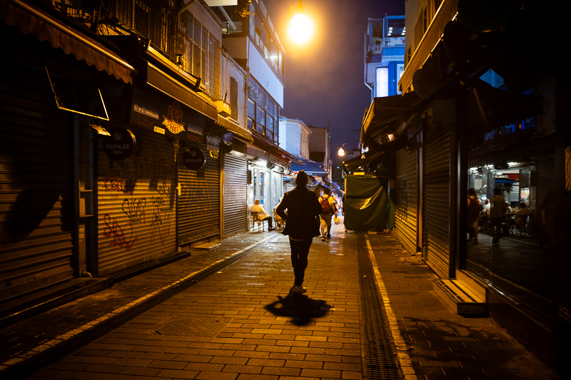 viltrox af 26mm 2.8 evo pancake compact sony a7rv a7v a7iv a7r3 a9ii a1 a7c 42mp 24mp 61mp contrast sharpness bokeh vignetting review